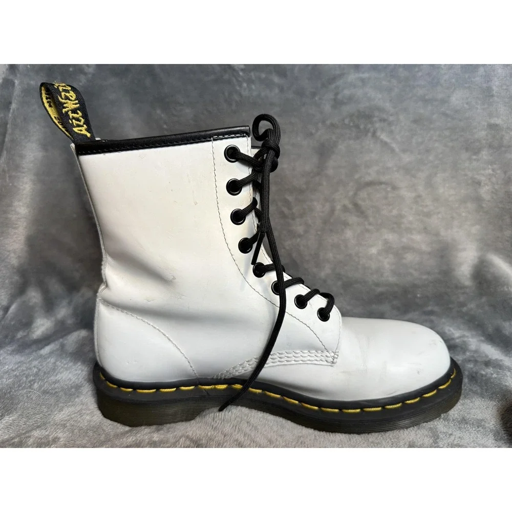 Dr. Martens Boots Womens Size 8 White 1460 Leather Ankle Combat Lace Up Docs - Picture 6 of 15